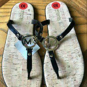 MICHAEL KORS JELLY Logo Black Patent Flip Flops